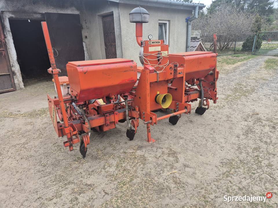Siewnik do kukurydzy 4rzędowy Becker z Gawłów