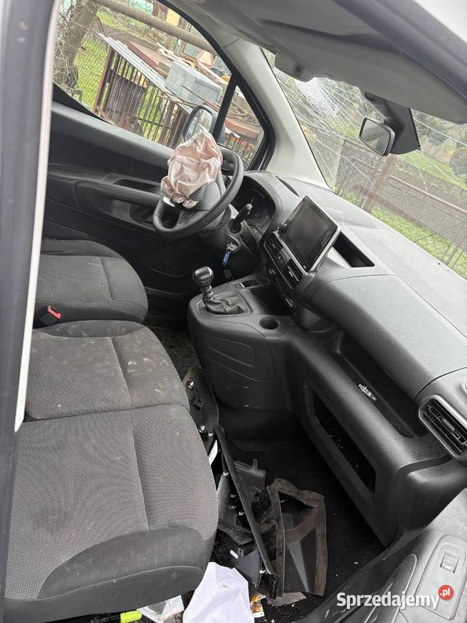 Opel Combo E Partner Berlingo Fotele Przeworsk