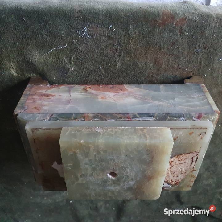 Kamienne elementy podstawy sjenit Wrocław