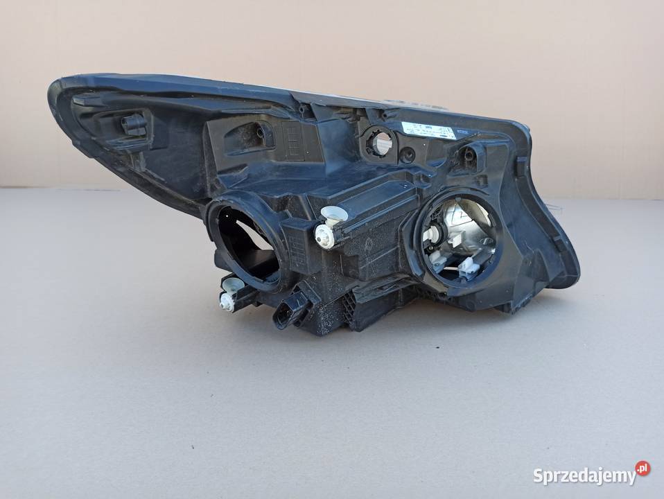 MERCEDES VITO W447 REFLEKTOR LEWY LAMPA LEWA Trzciel