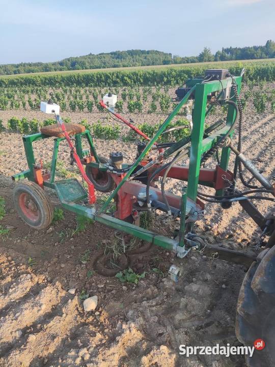Pielnik hydrauliczny do porzeczek malin itd Nowodwór