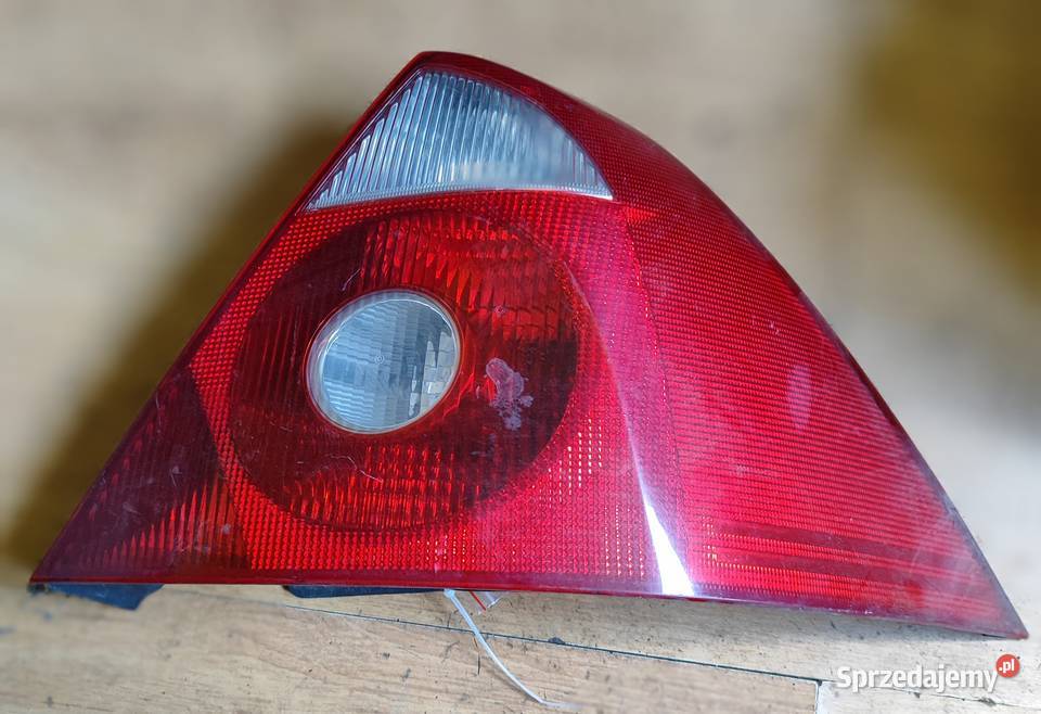 Ford Mondeo MK3 sedan lampy tylne kpl Żywiec sprzedam