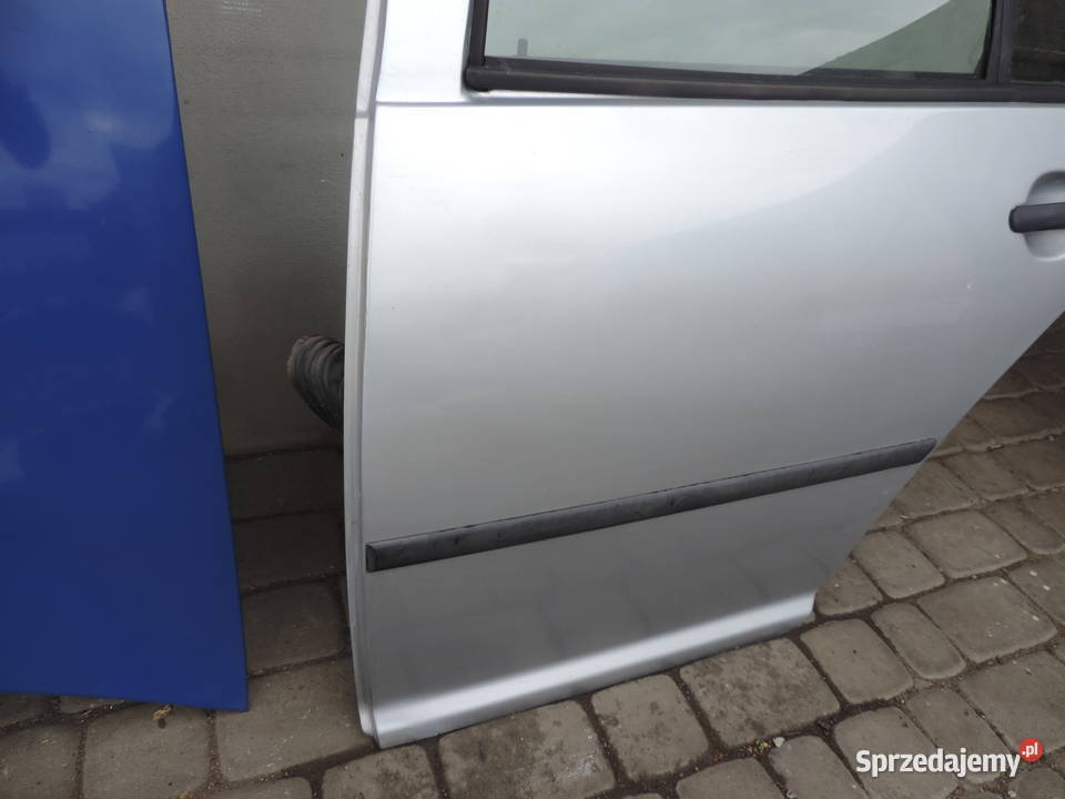 VOLKSWAGEN GOLF 4 5D DRZWI LEWY TYŁ Nowy Sącz