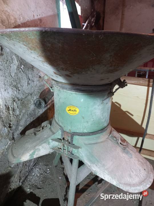 Rozdrabniacz BĄK do zboża mocny polska produkcja nieuszkodzony Lwówek Śląski