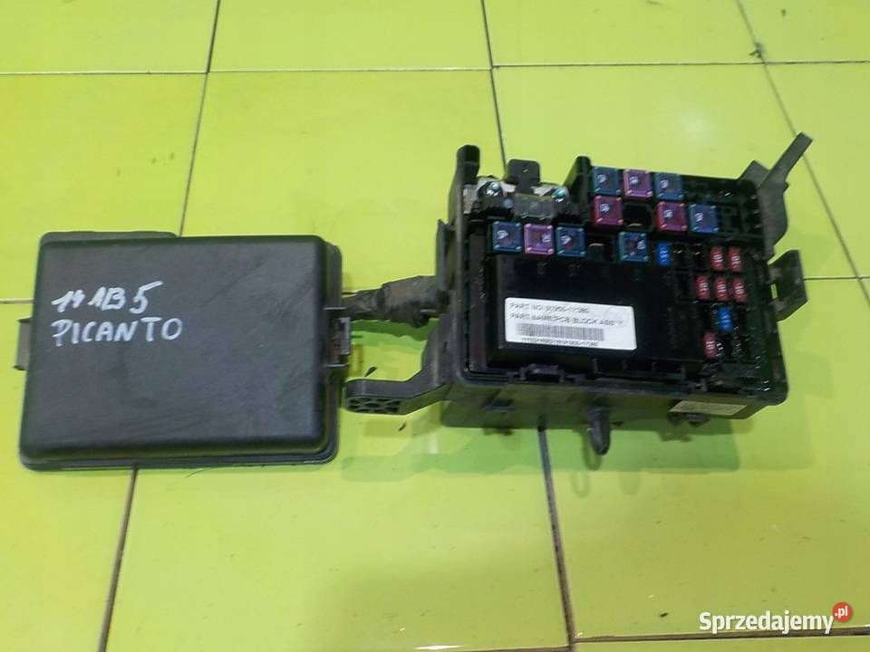 KIA PICANTO II 125 B 11r 5D skrzynka Suków sprzedam