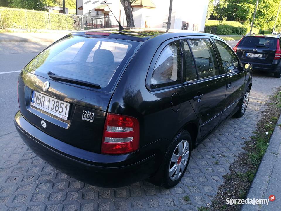 tania Ekonomiczna FABIA komb r2003 p12benz długo Elbląg