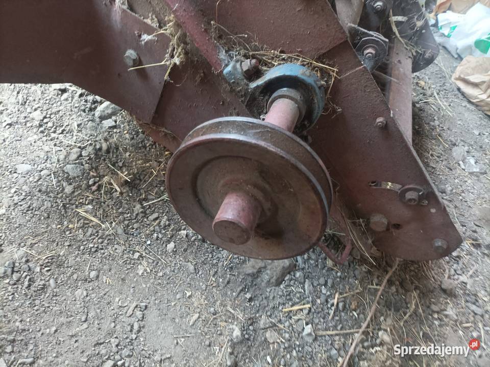 Sieczkarnia do słomy do mf187 186 206 Ryki sprzedam