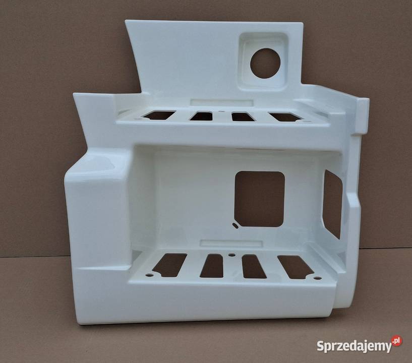 MAN TGS TG3 STOPIEŃ DOLNY PRAWY OBUDOWA WNĘKA sprzedam