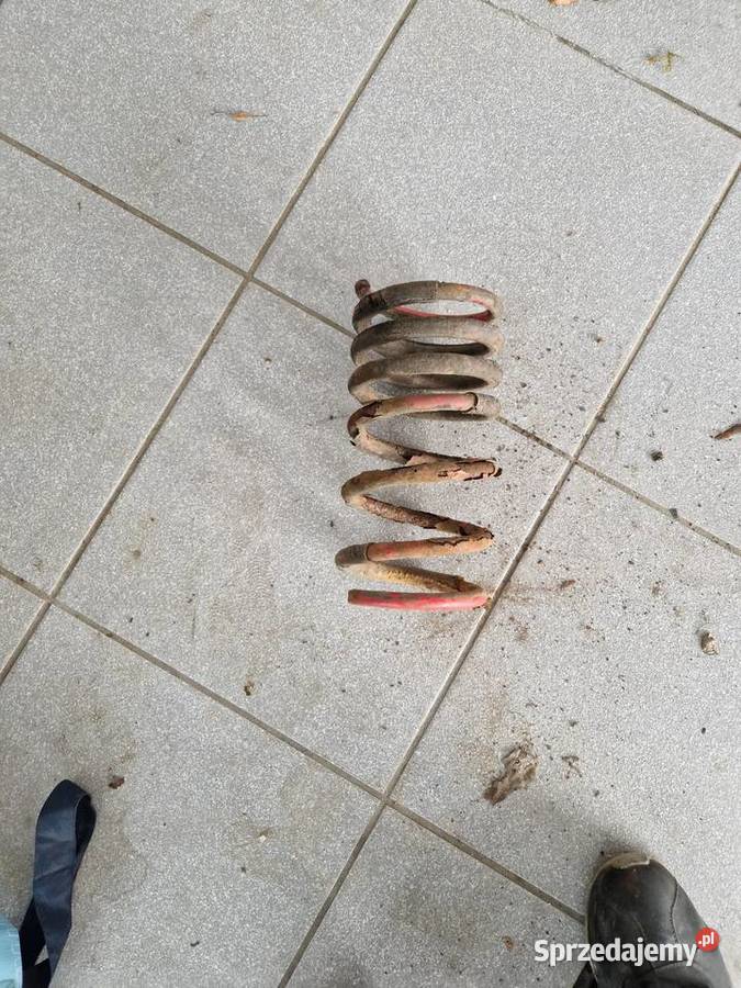 Sprężyna czerwona Fiat 500 Złocieniec