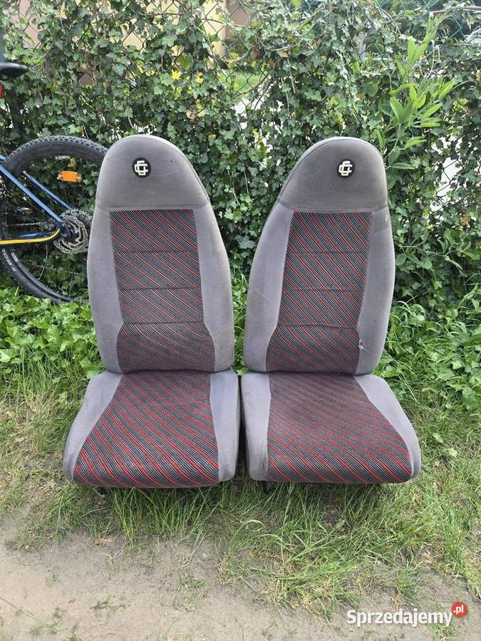Fotele Inter Groclin Fiat 126p Maluch osobowe Tarczyn sprzedam