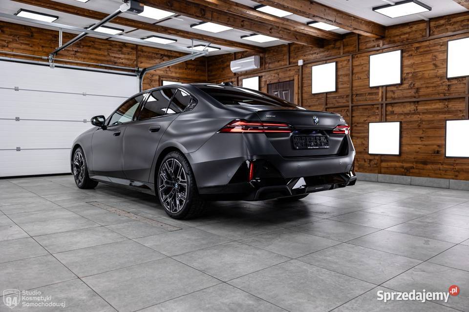 auto do ślubu BMW G60 2025 r matowy kolor łódzkie Sieradz