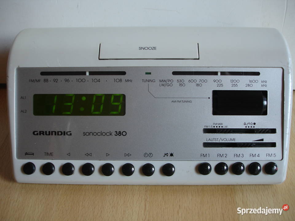 Radio z budzikiem GRUNDIG SONOCLOCK 380 Zielona Góra
