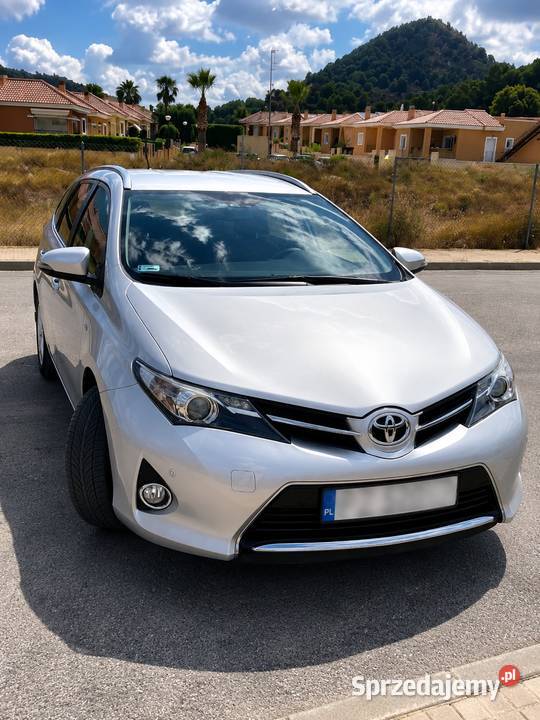 Toyota Auris Kombi 14 D4D Polski salon Serwis Mogielnica