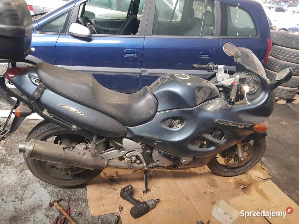 Sprzedam Suzuki gsxf 750 na części łańcuch Tomaszów Lubelski sprzedam