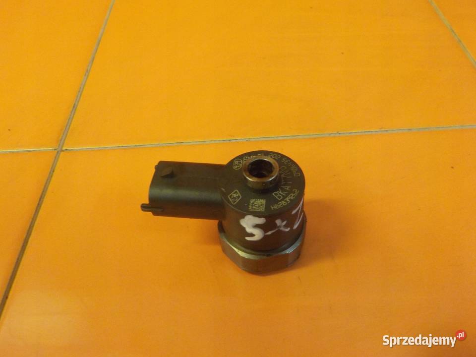 TRAFIC VIVARO 20 DCI 12r 114 M9R786 cewka sprzedam