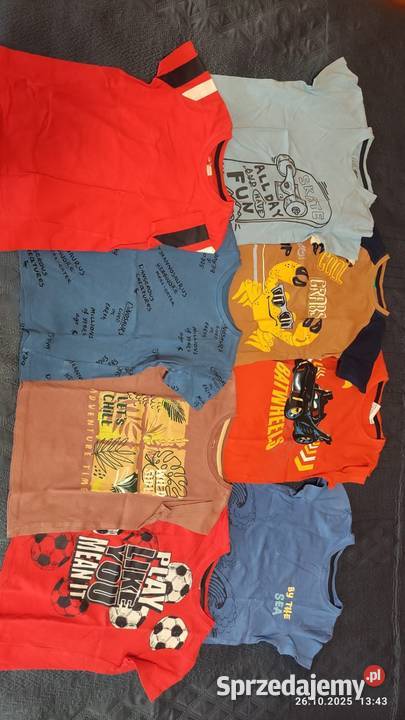 Ubrania dziecięce w rozmiarze 110