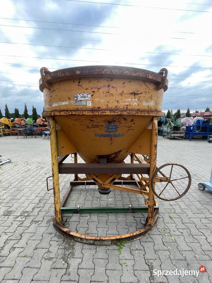 Zbiornik lej do betonu 2000L Niemiecki pojemnik Rok produkcji 2004 Ślesin