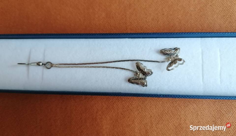 Kolczyk pojedynczy wiszącyDwa motylki Łódź