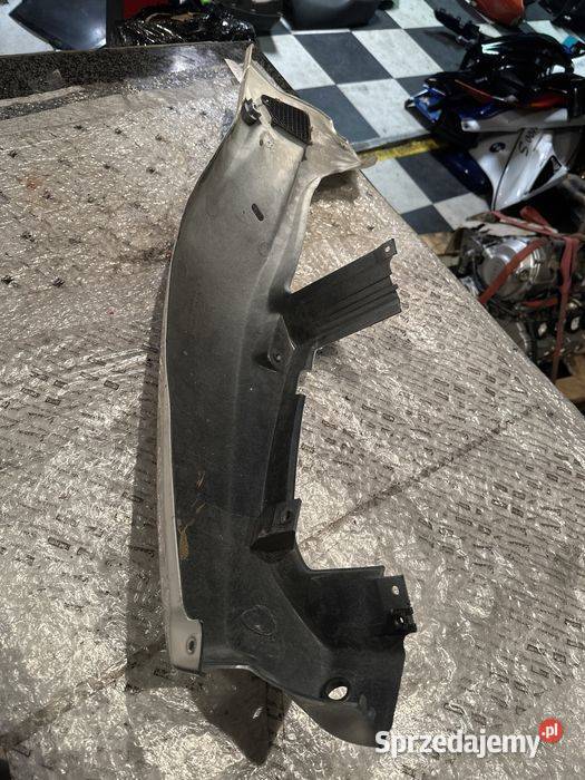 360011461 KAWASAKI ZXR 400 19912003 Bok Zadupek