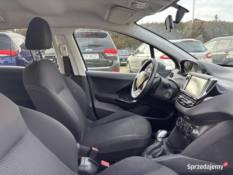Peugeot 208 GWARANCJA przyciemniane szyby Paniówki sprzedam