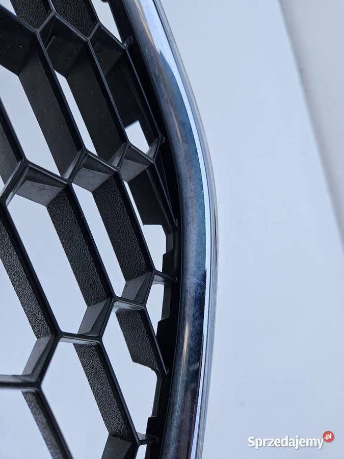 FORD FIESTA MK7 LIFT ST LINE GRILL ATRAPA Międzychód sprzedam