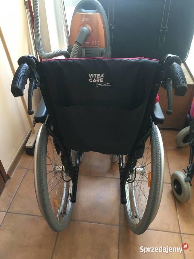 Wózek inwalidzki VITEA CARE