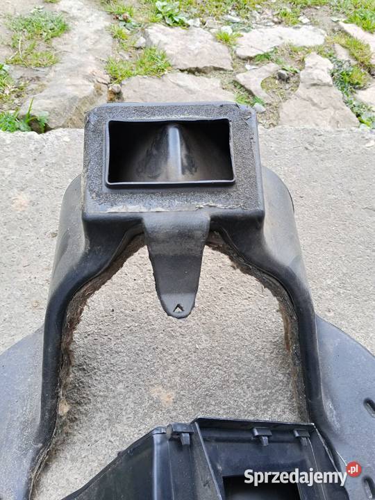 Nawiew na nogi pasażerów Golf Jetta MK2 Frysztak