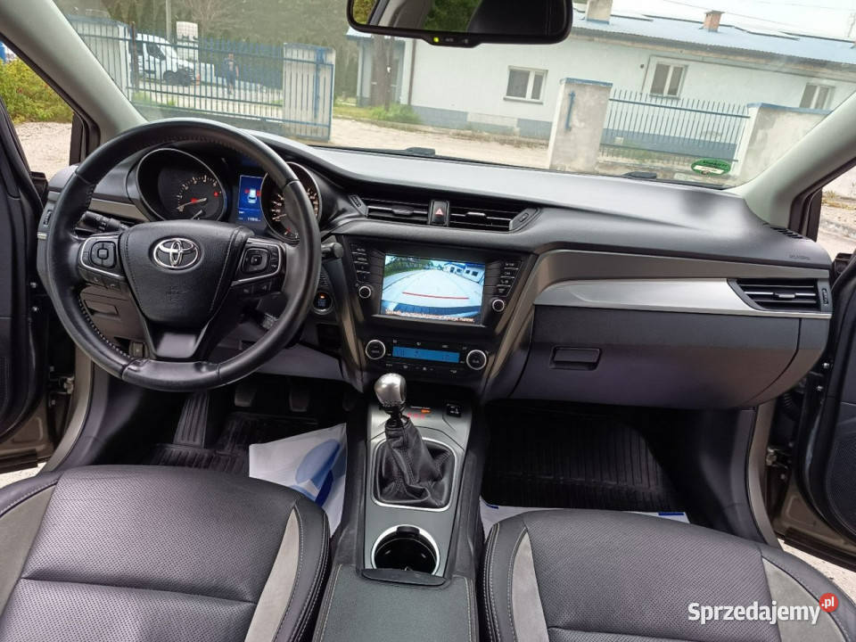 Toyota Avensis Bezwypadkowy biksenon skóra stan kamera cofania lubelskie Janów Lubelski