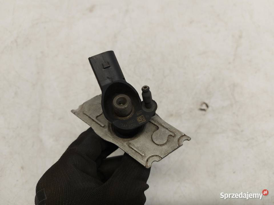 AUDI A6 C8 4K9 Allroad Komb 20 TD Wtryskiwacz osobowe