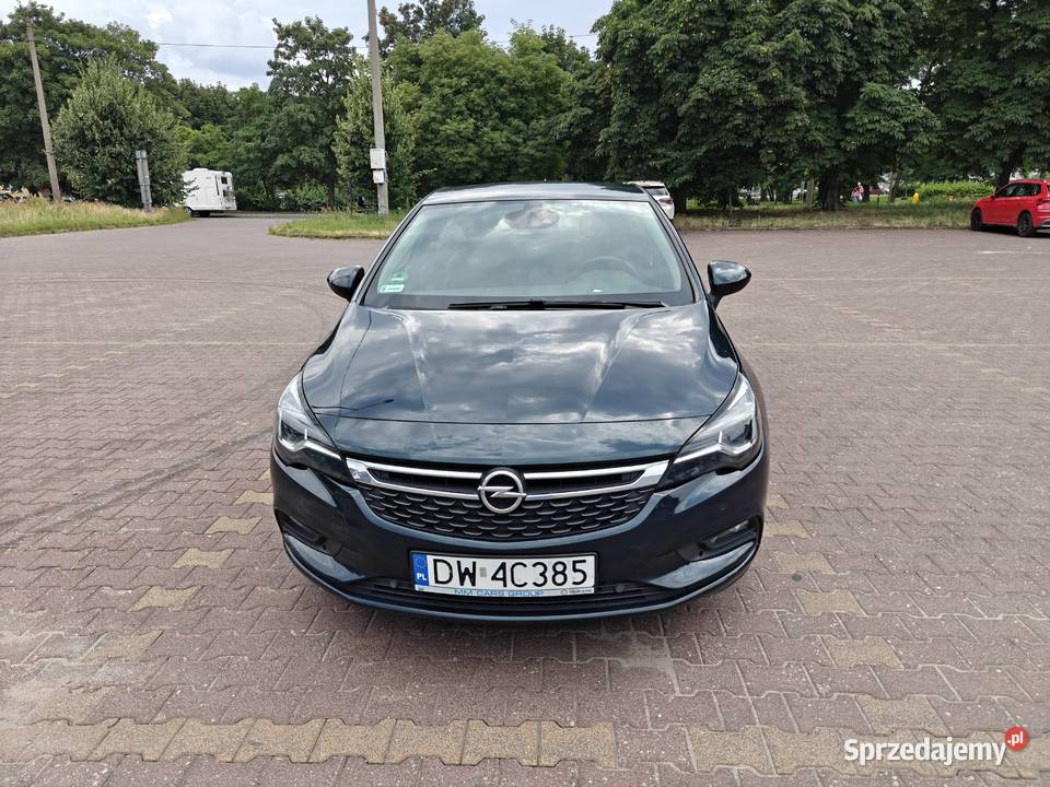 Opel Astra 14 T Elite SS niski przebieg Wrocław