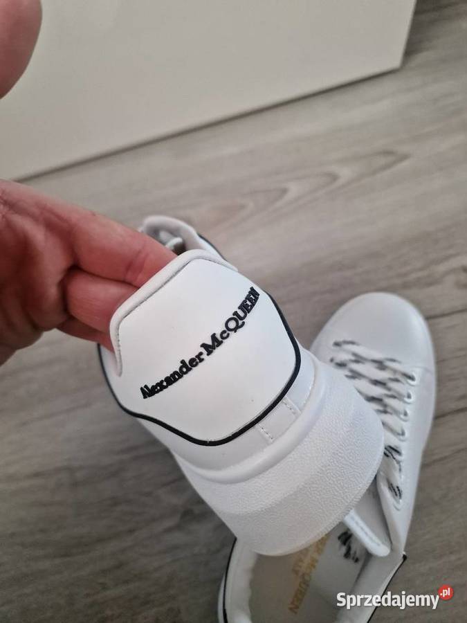 Buty Alexander McQueen inna Półbuty Jawiszowice