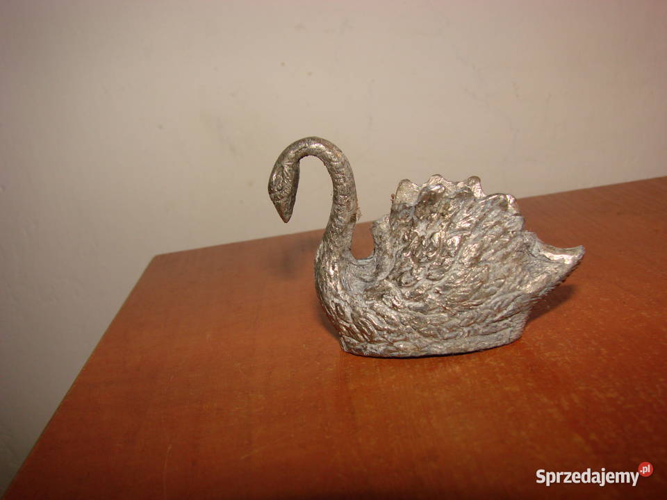 mały metalowy łabędź pomorskie