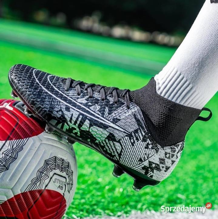 Buty piłkarskieKorki FGAGsportowedo gry na