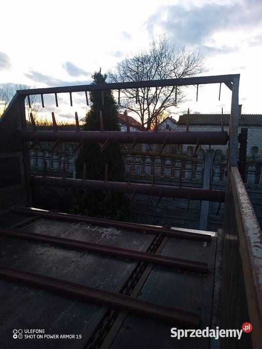 Rozrzutnik obornika jednoosiowy nieuszkodzony