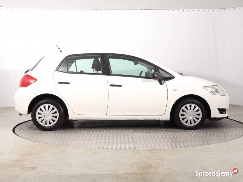 Toyota Auris 14 D4D śląskie