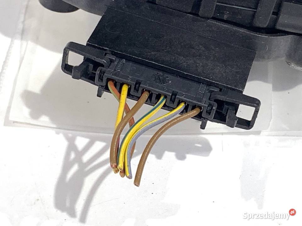 POTENCJOMETR GAZU AUDI A4 B6 8E1721523A 20 130 osobowe Potencjometry
