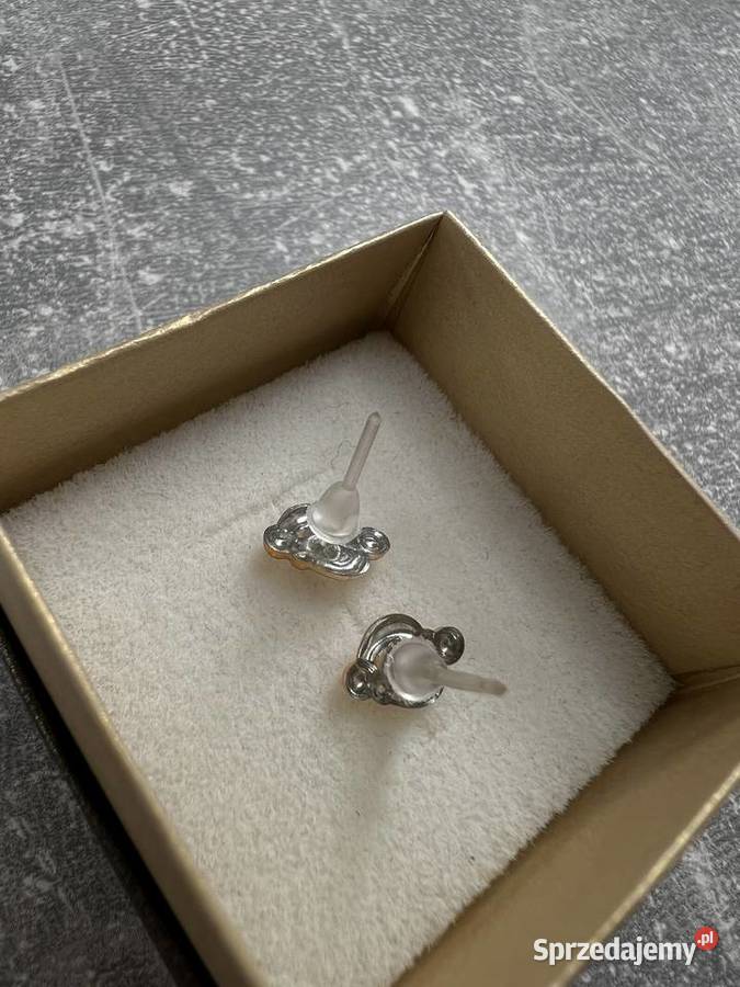 Kolczyki złote z diamentem