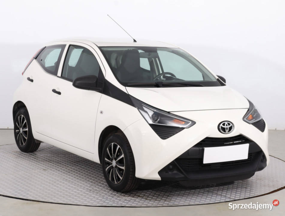 Toyota Aygo 10 VVTi Hatchback