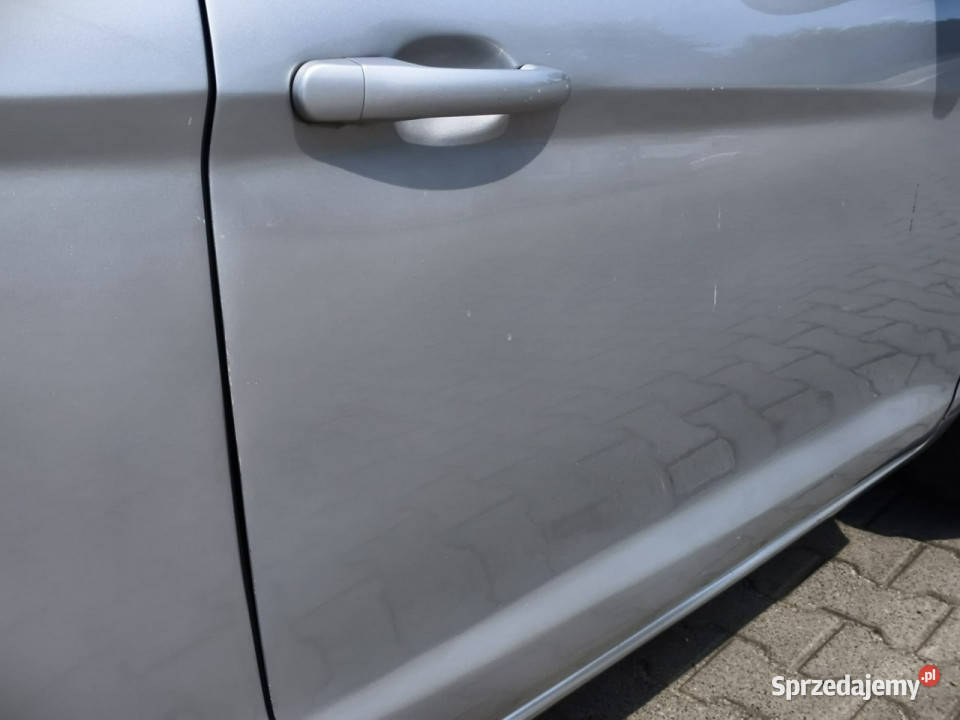 Ford KA 12 benzyna 70 klimatyzacja fajny Rok produkcji 2010 Kęty sprzedam