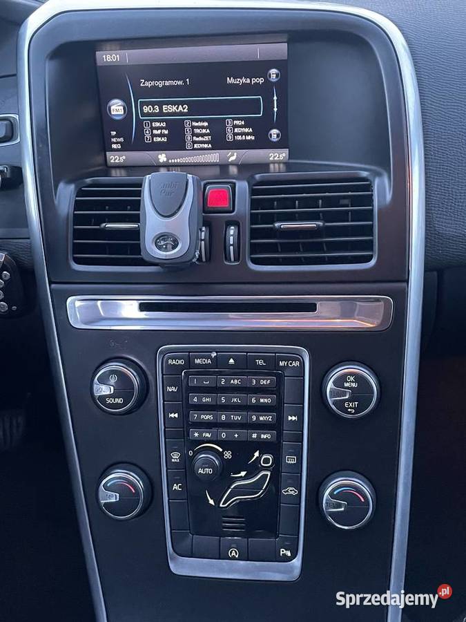 VOLVO XC 60 D3 Kinetic manualna Ostrołęka