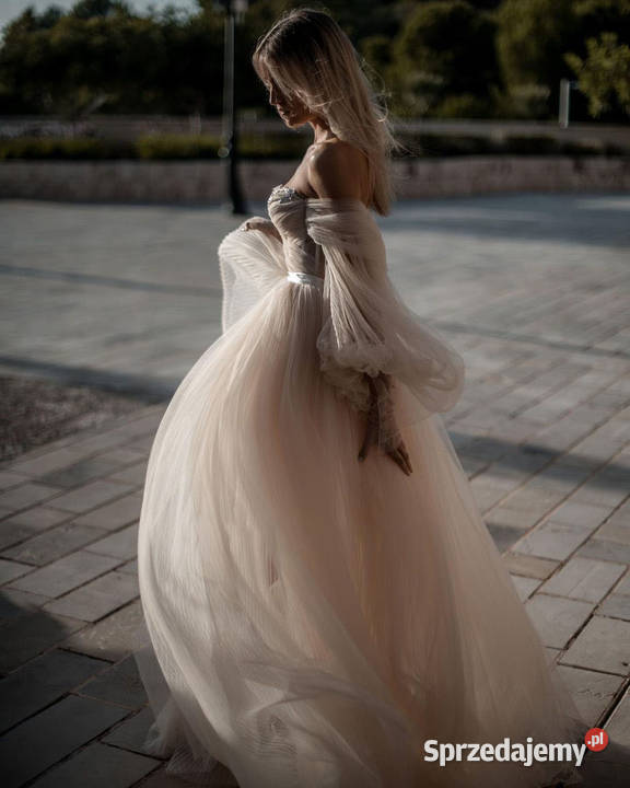 Suknia ślubna princessa bufiaste rękawy 36 S 38 Jelenia Góra