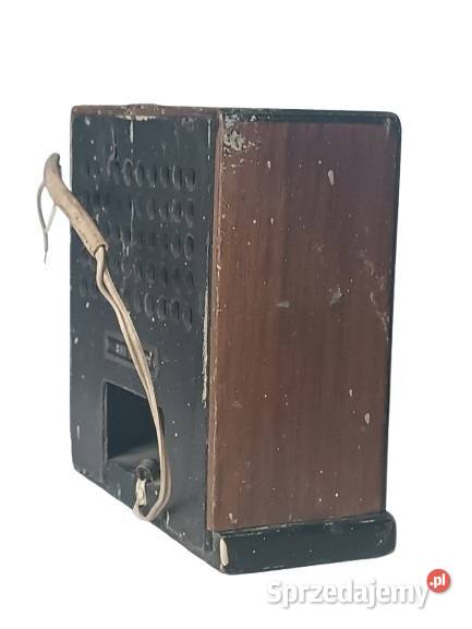 Stary Głośnik w Drewnianej Obudowie