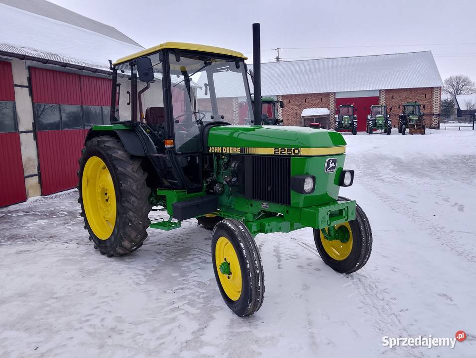 John Deere 2250 Tarnawa Mała