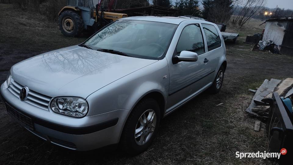 VW Golf IV 14 16V ładny stan dolnośląskie Wałbrzych