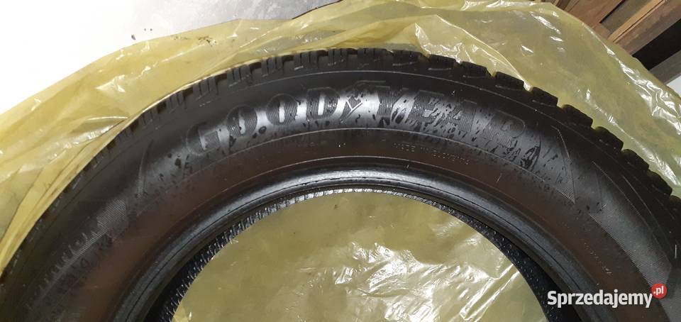 Opony Goodyear UltraGrip9 20560 R16 Mikołów