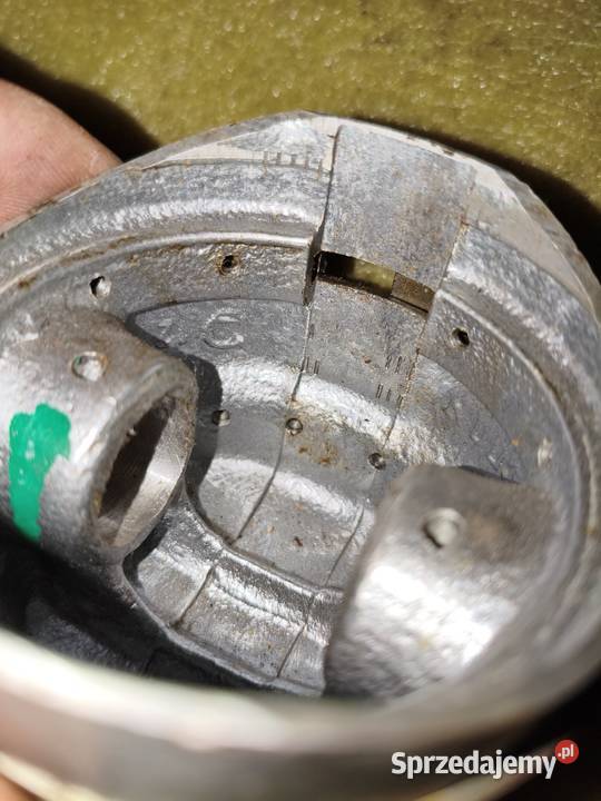 Tłoki z pierścieniami nominał Ural M61 M62 M63 Leszno