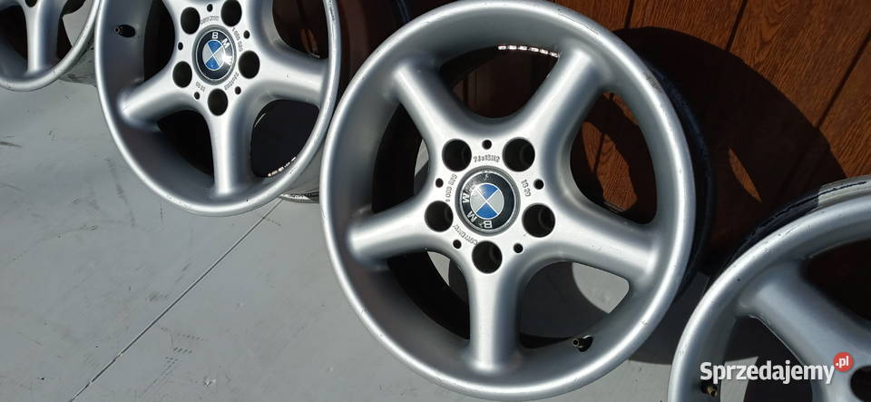 felgi aluminiowe BMW E36 7Jx15 oryginalne ET20 Sieradz