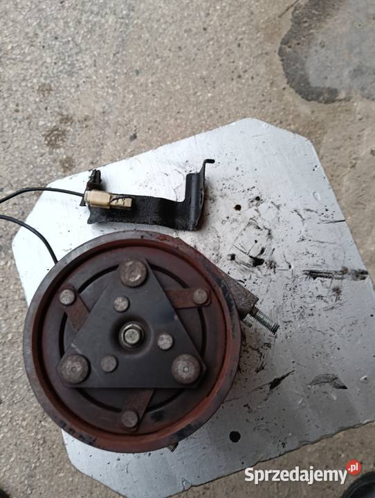 Kompresor klimatyzacji Mazda CX7 MZR CD 22D lubelskie Lublin