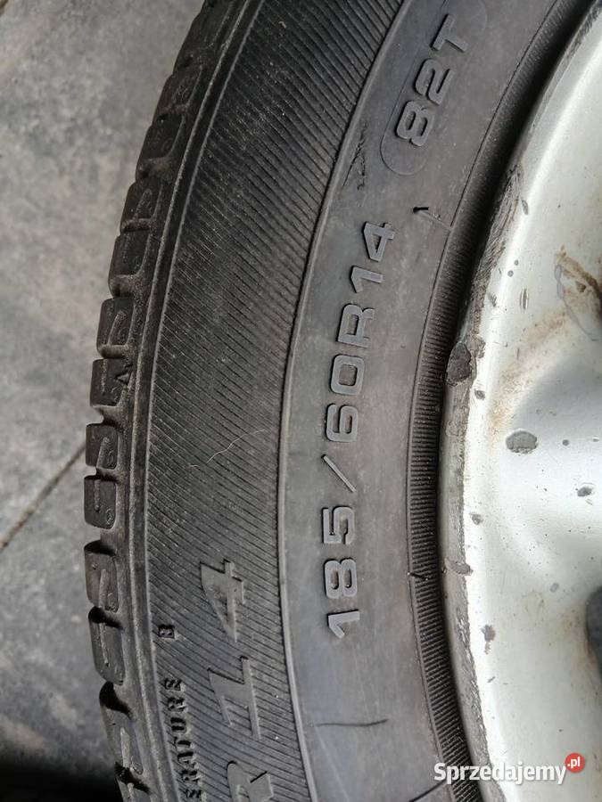 Alufelgi VW 14 6j z oponami Dębica 185 60 14 Bogoria