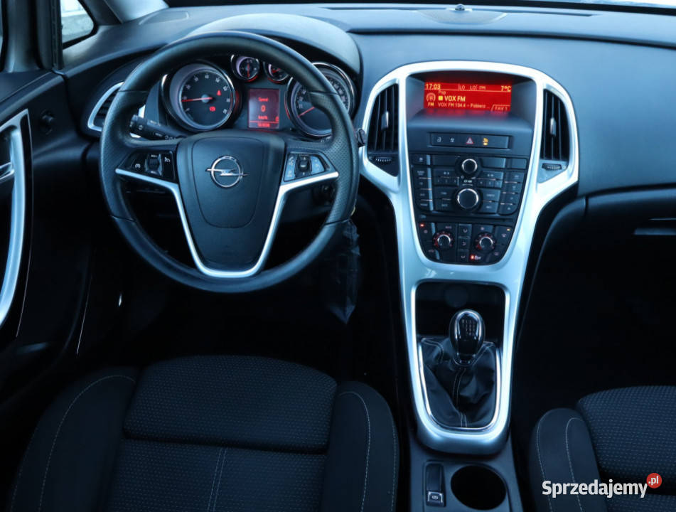 Opel Astra 14 T Hatchback